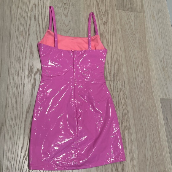 Superdown Kylee mini dress - Picture 3 of 3